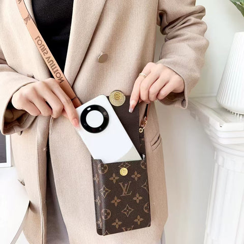 Multifunctional mobile phone bag